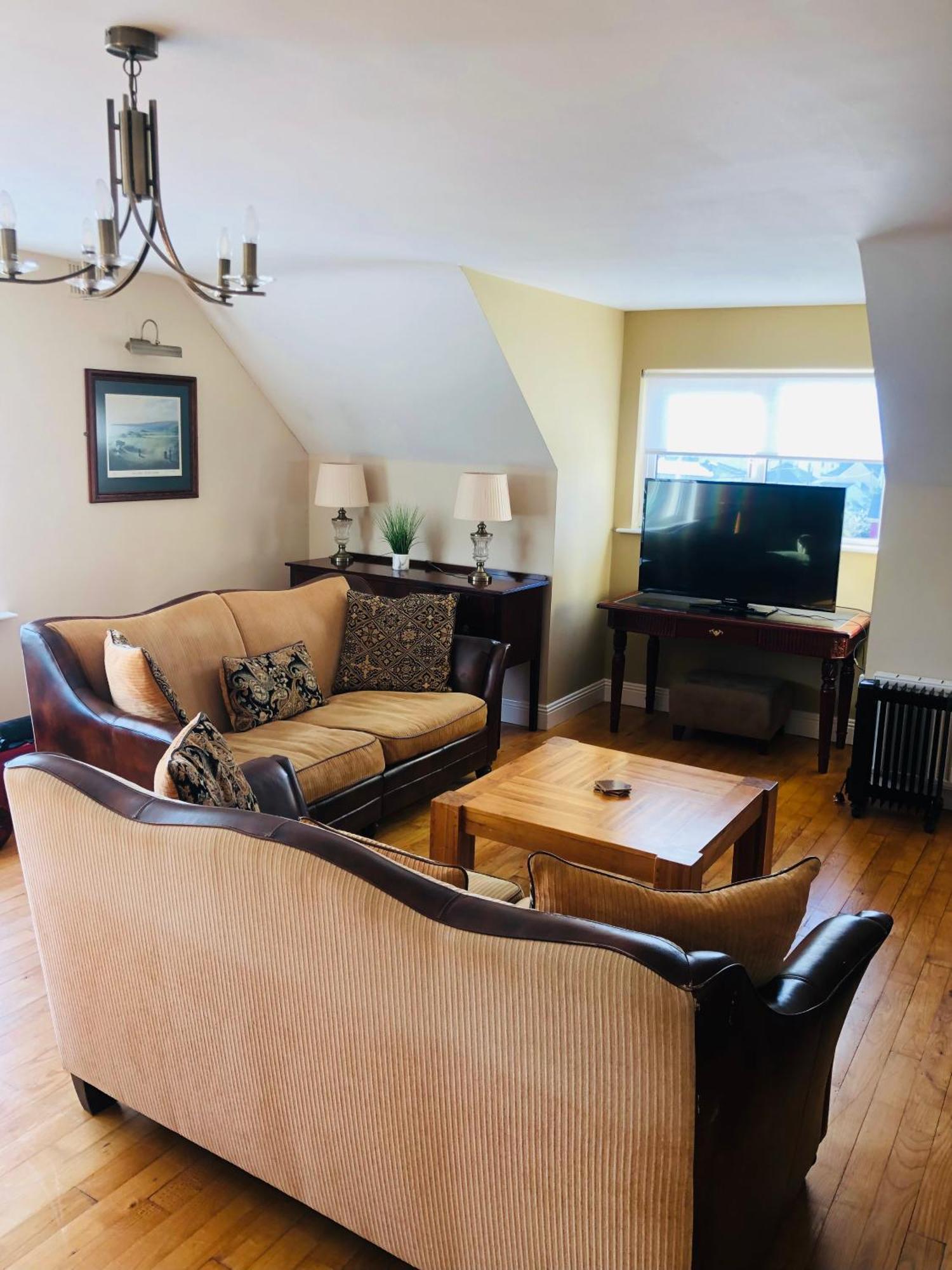 Lehinch Lodge Lahinch Rom bilde